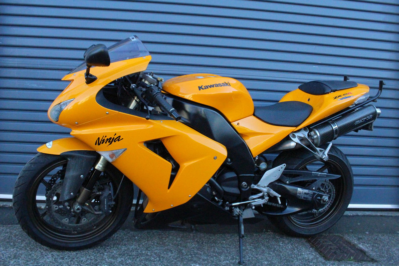 2006 Kawasaki ZX10R | MotoXtreme Motorcycles